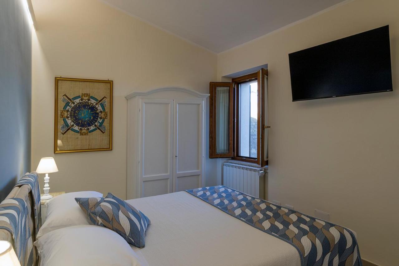 Bed and Breakfast Dimo' Re Farnese Exterior foto